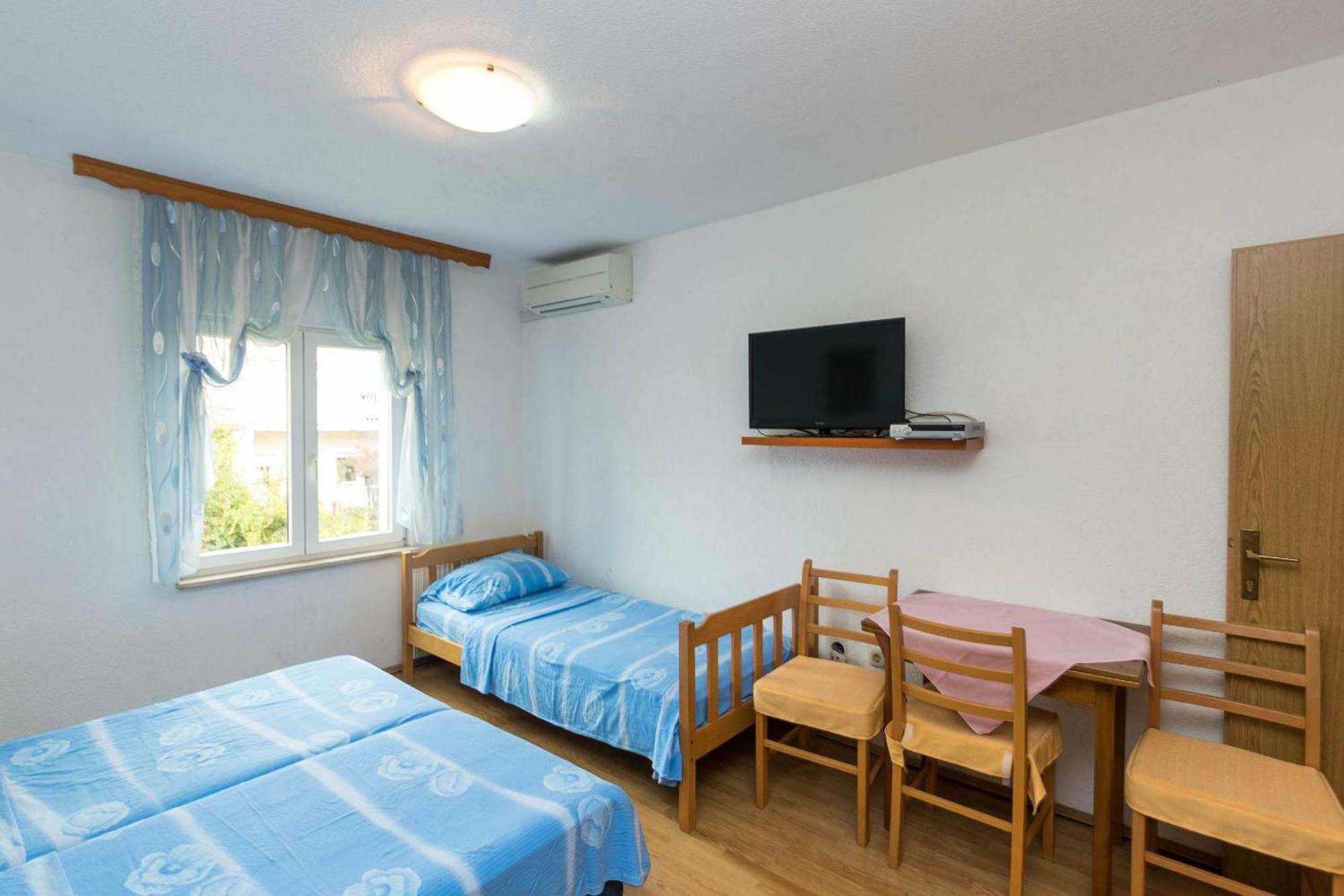 Apartments Cipetic Kaštela Eksteriør bilde